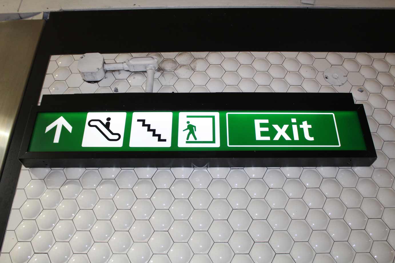 enter-exit-signs-by-prosource-signs-derry-londonderry-salem-manchester-nh